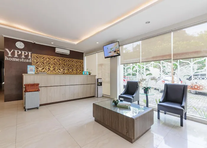 RedDoorz Plus near Lippo Mall Kemang 2 Jakarta
